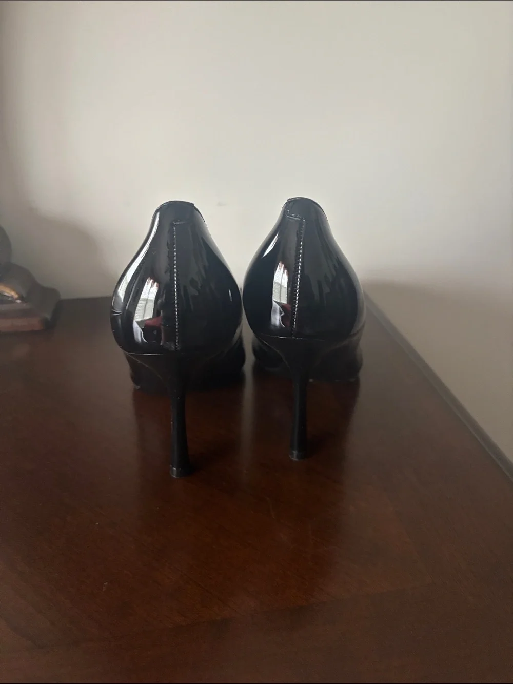 Nine West sleek patent